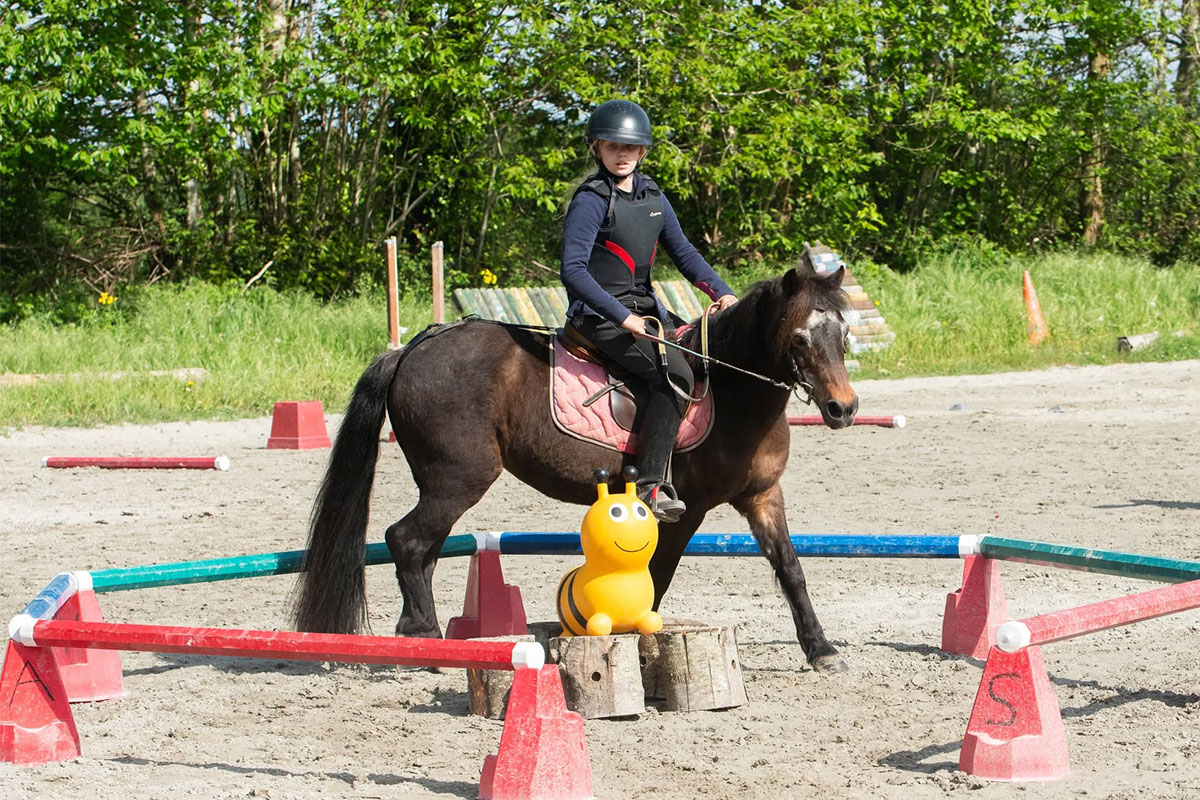poney-club Saint Thurien - Ecuries d'Oré